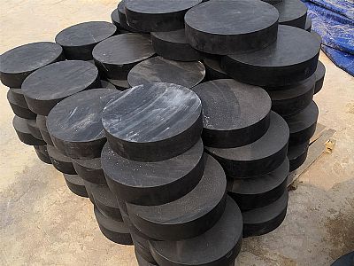 石鼓区板式橡胶支座由若干层橡胶片与薄钢板经加压硫化
